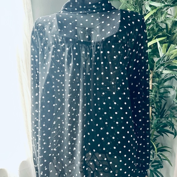 Forever 21 blouse - Picture 3 of 5